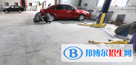 武威勞動服務(wù)技工學(xué)校2020年招生辦聯(lián)系電話