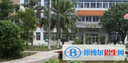 廣西玉林技師學(xué)院2020年報名條件、招生要求、招生對象