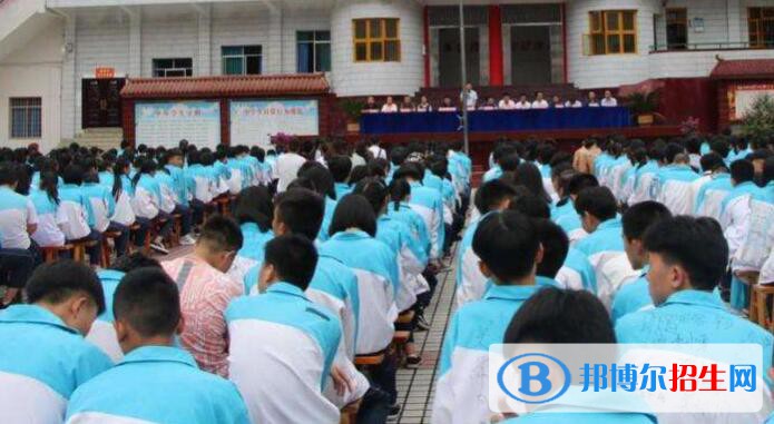 德江民族職業(yè)技術(shù)學(xué)校2020年報(bào)名條件、招生要求、招生對(duì)象