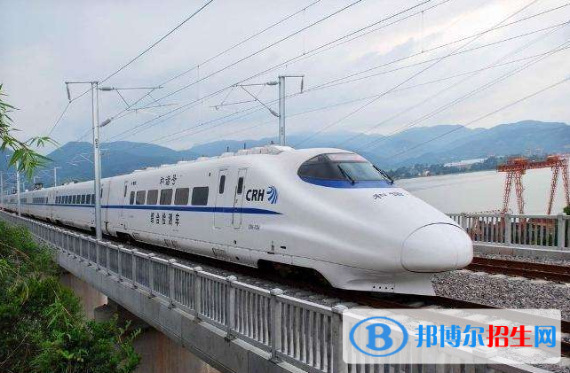 湖北2020年讀鐵路學(xué)校要分數(shù)嗎