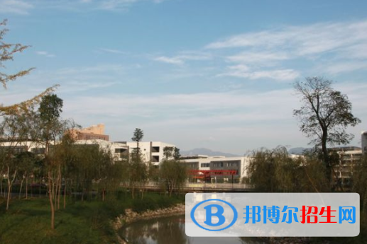 四川北川中學