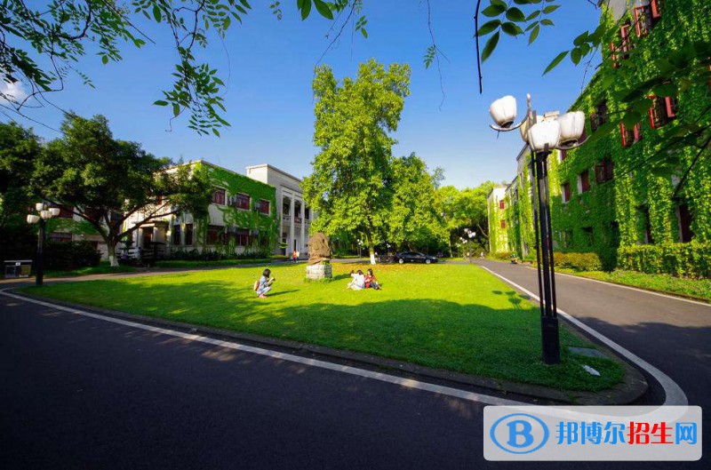 武穴理工中等專業(yè)學(xué)校2020年報(bào)名條件、招生要求、招生對象