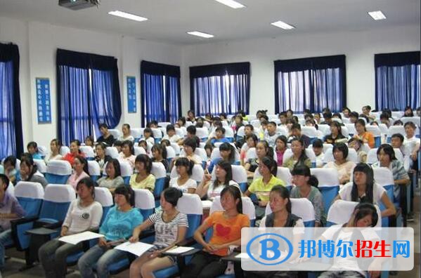 畢節(jié)職業(yè)技術(shù)高級中學(xué)網(wǎng)站網(wǎng)址