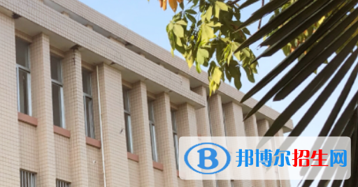 廣西工貿(mào)職業(yè)技術(shù)學(xué)校2020年報(bào)名條件、招生要求、招生對(duì)象 