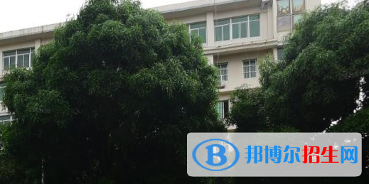 南寧運德汽車運輸職業(yè)技術(shù)學(xué)校2020年招生辦聯(lián)系電話 