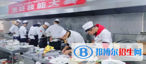 敦煌藝術(shù)旅游中等專業(yè)學(xué)校2020年學(xué)費(fèi)、收費(fèi)多少