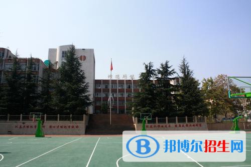 貴陽(yáng)職工中等專(zhuān)業(yè)學(xué)校2020年報(bào)名條件、招生要求、招生對(duì)象
