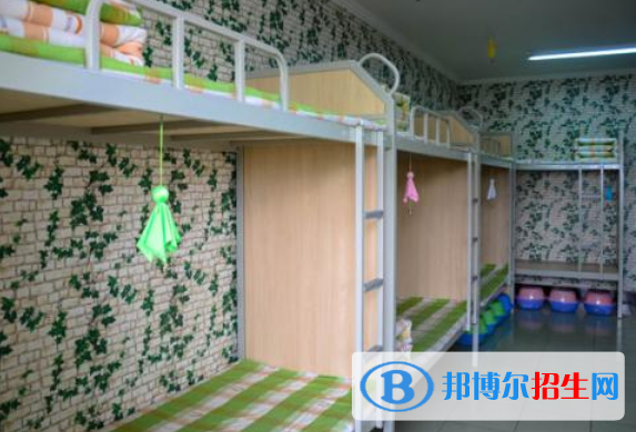 開(kāi)封電子科技學(xué)校2021年宿舍條件