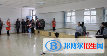 隴南技校2020年學(xué)費(fèi)、收費(fèi)多少