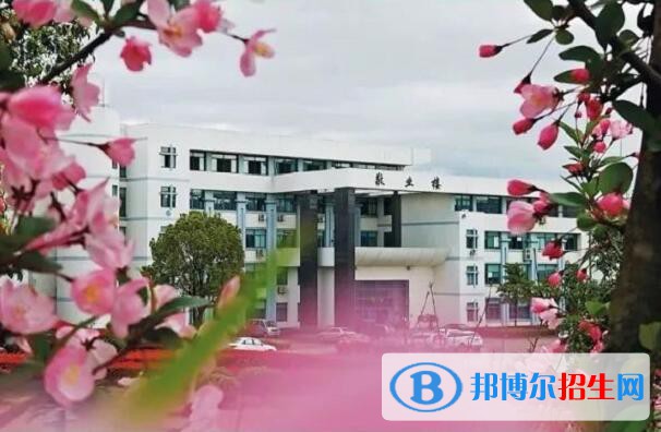 江山中等專業(yè)學校2020年報名條件、招生要求、招生對象