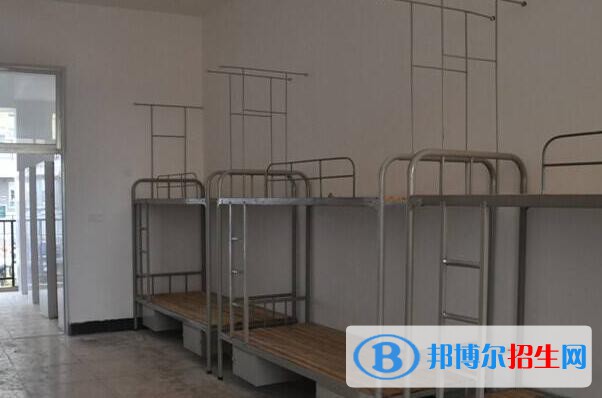 金沙第二職業(yè)技術(shù)高級(jí)中學(xué)2020年宿舍條件
