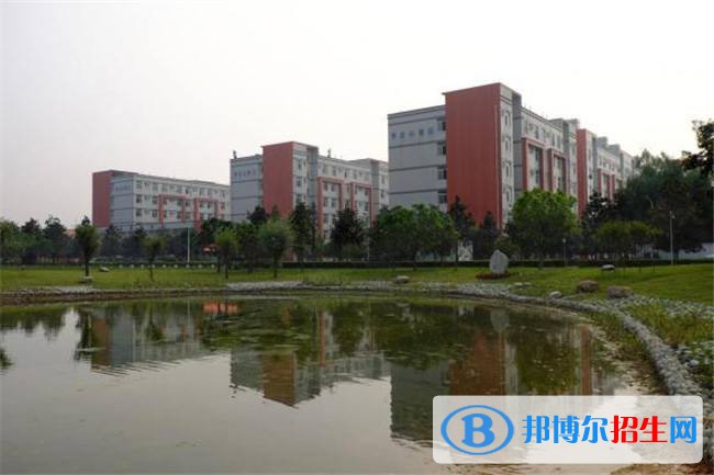 成都2020年初中生可以去學鐵路學校嗎
