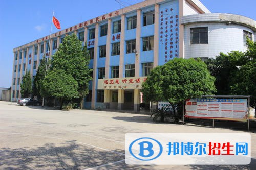 清鎮(zhèn)市衛(wèi)生職業(yè)技術學校網(wǎng)站網(wǎng)址