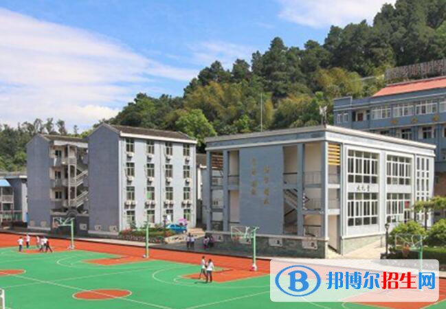 蒼南縣金鄉(xiāng)職業(yè)學校2020年報名條件、招生要求、招生對象