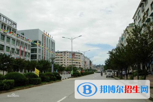 開陽縣職業(yè)技術(shù)學校2020年招生辦聯(lián)系電話