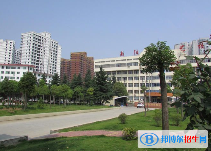 南陽(yáng)文化藝術(shù)學(xué)校2021年報(bào)名條件、招生要求、招生對(duì)象