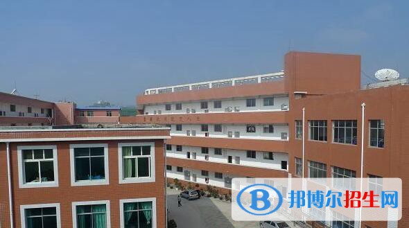 貴陽電子職業(yè)學(xué)校2020年報名條件、招生要求、招生對象