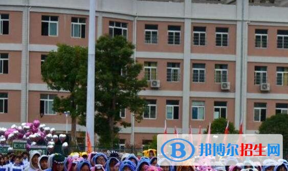 印江中等職業(yè)學(xué)校2020年報(bào)名條件、招生要求、招生對象