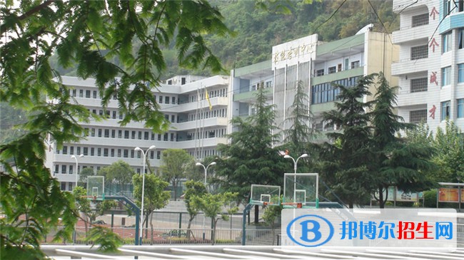 西盟縣職業(yè)高級(jí)中學(xué)2020年報(bào)名條件、招生要求、招生對(duì)象