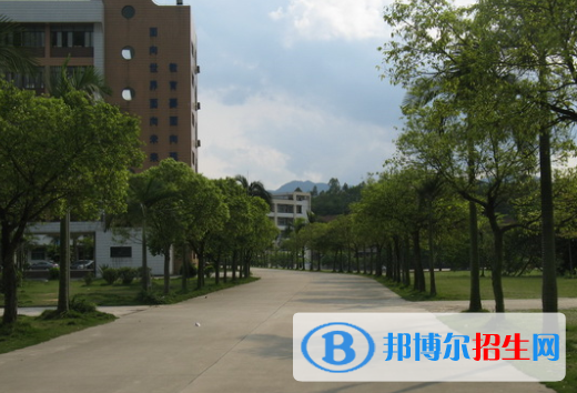 廣州僑光財(cái)經(jīng)職業(yè)技術(shù)學(xué)校怎么樣、好不好