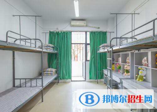 漯河第一中等專業(yè)學校2021年宿舍條件