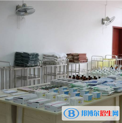 周口衛(wèi)生職業(yè)中等專業(yè)學(xué)校2021年報(bào)名條件、招生要求、招生對(duì)象