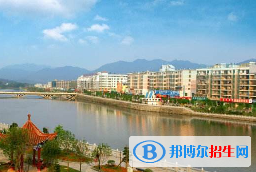 全南高級職業(yè)技術(shù)學(xué)校2020年報名條件、招生要求、招生對象