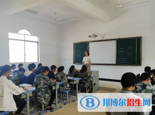 德安中等職業(yè)技術(shù)學(xué)校2020年報(bào)名條件、招生要求、招生對(duì)象