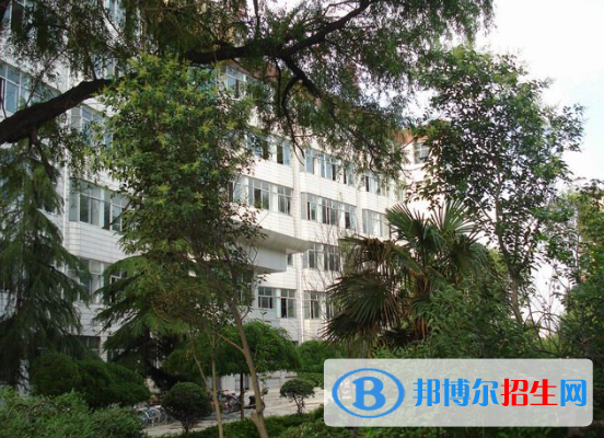 平頂山財經學校2021年招生辦聯系電話