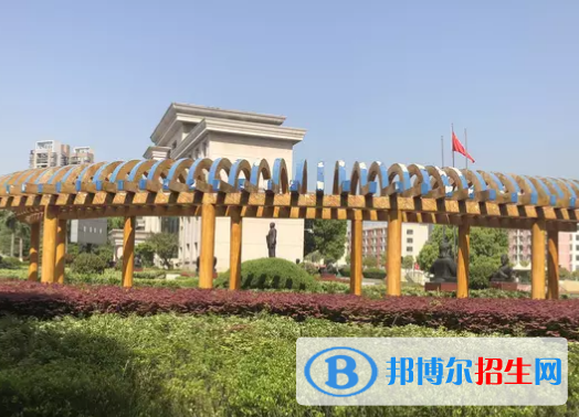 南昌第一中等專業(yè)學(xué)校2020年報名條件、招生要求、招生對象