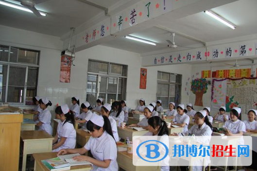 十堰醫(yī)學(xué)科技學(xué)校專(zhuān)業(yè)