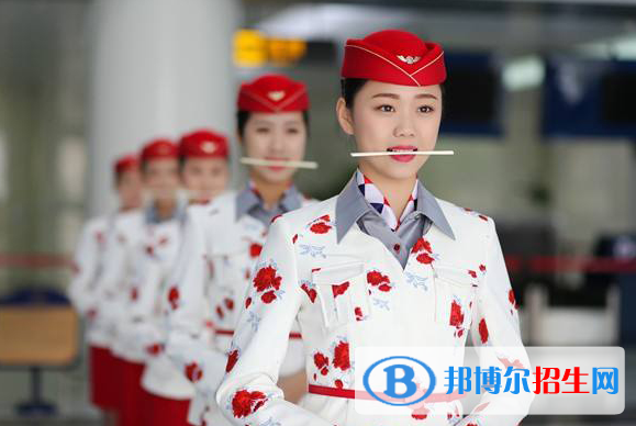 南昌2020年鐵路學(xué)校和幼師哪個好