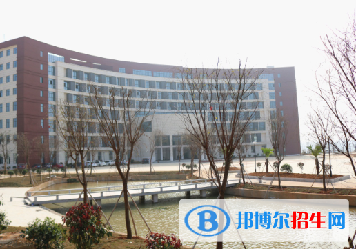寧都技工學(xué)校2020年報(bào)名條件、招生要求、招生對(duì)象