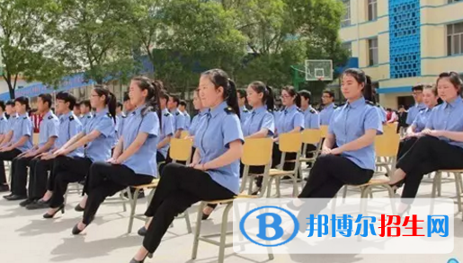 甘肅軌道交通運(yùn)輸技工學(xué)校2020年報(bào)名條件、招生要求、招生對象