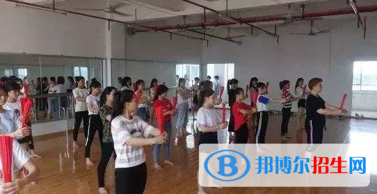 玉林華港中等職業(yè)技術(shù)學(xué)校怎么樣、好不好