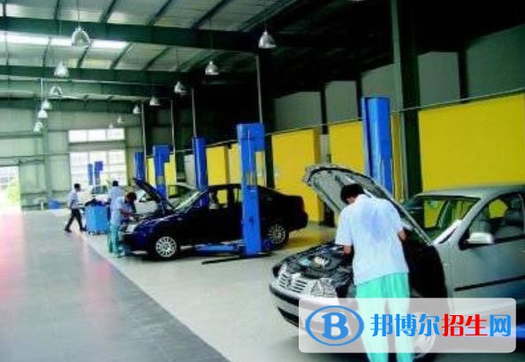 廣州2020年汽修學校什么專業(yè)適合男生