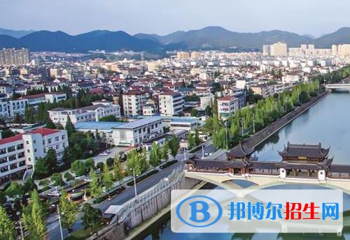 杭州臨安區(qū)技工學(xué)校2020年報名條件、招生要求、招生對象