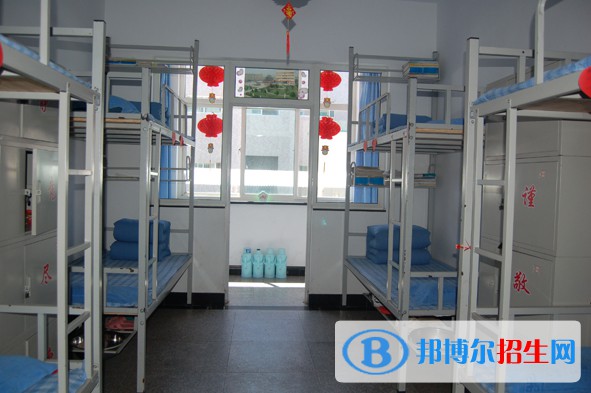 南寧武鳴區(qū)職業(yè)技術(shù)學(xué)校2020年宿舍條件 