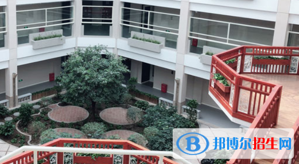 北京明誠外國語學(xué)校高中部