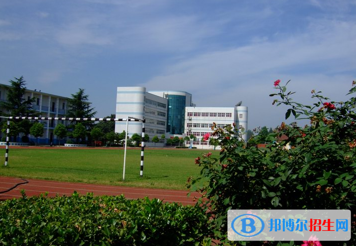 南陽建筑工程學校怎么樣、好不好