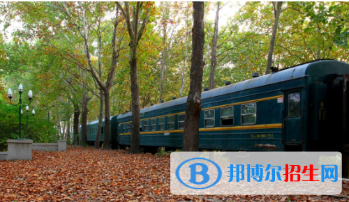 貴陽(yáng)2020年鐵路學(xué)校什么專業(yè)適合男生