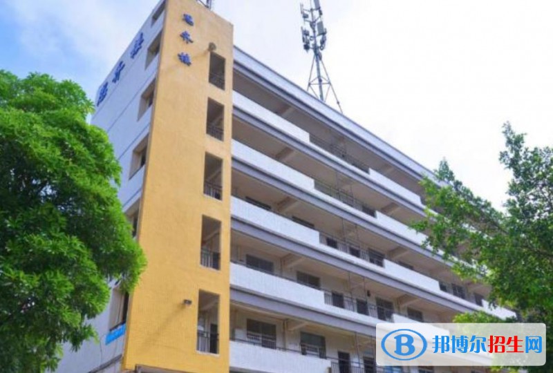廣州2020年男生讀什么汽修學(xué)校