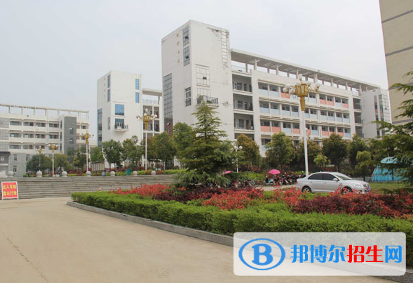固始職業(yè)教育中心2021年報(bào)名條件、招生要求、招生對象