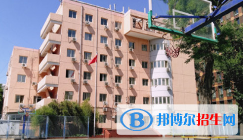 杜威國際學(xué)校