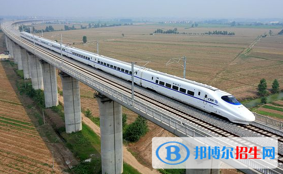 武漢2020年鐵路學(xué)校里面都有哪些專業(yè)