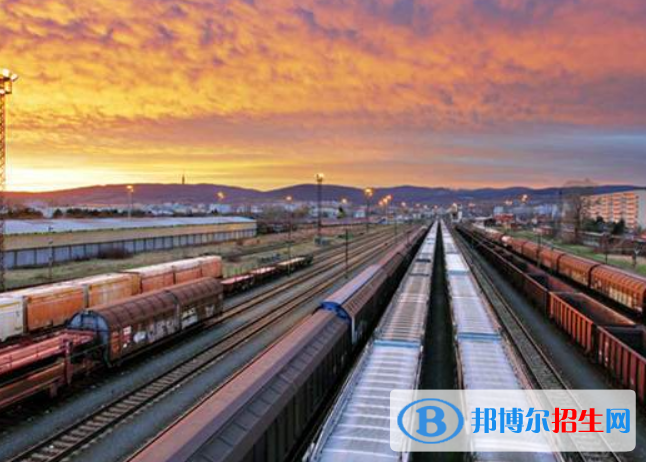 鄭州2020年中專學鐵路學校有前途嗎