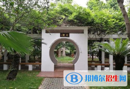 龍灣區(qū)職業(yè)技術學校教育集團學校2020年招生辦聯(lián)系電話
