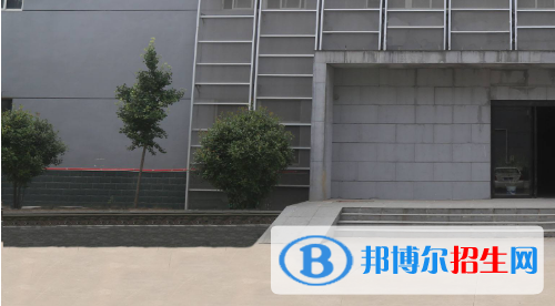 許昌職業(yè)技術(shù)學(xué)院附屬中專(zhuān)怎么樣、好不好