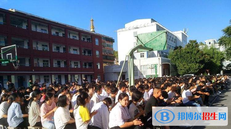 洛陽旅游學(xué)校2021年報名條件、招生要求、招生對象