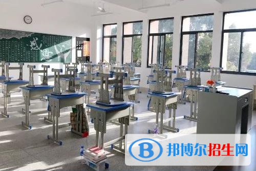 寧波北侖弘途技工學(xué)校地址在哪里